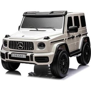 Mercedes-Benz G63 AMG 4 × 42 biele